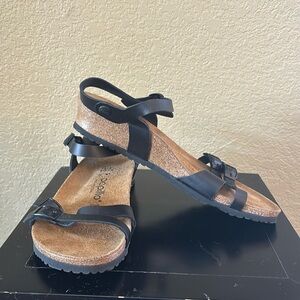 PAPILLIO by Birkenstock, Lana Black strappy sandal, EU 41 (10) New! Never Worn!